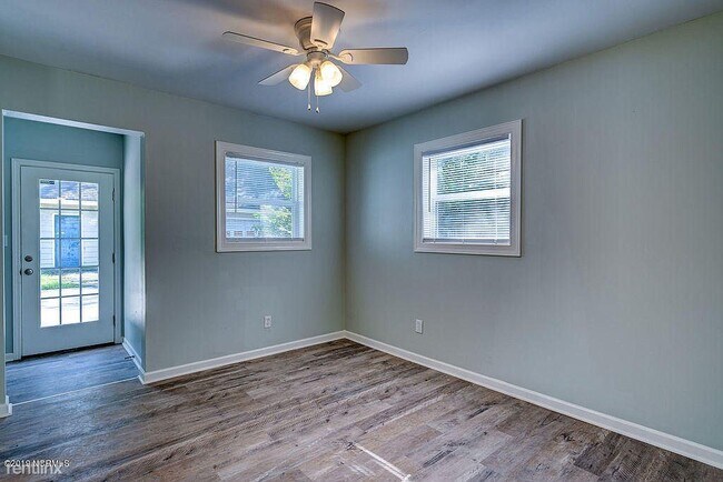 Building Photo - 6209 Wrightsville Ave