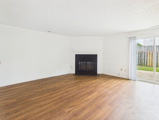 Building Photo - 8410 Klarey Ct