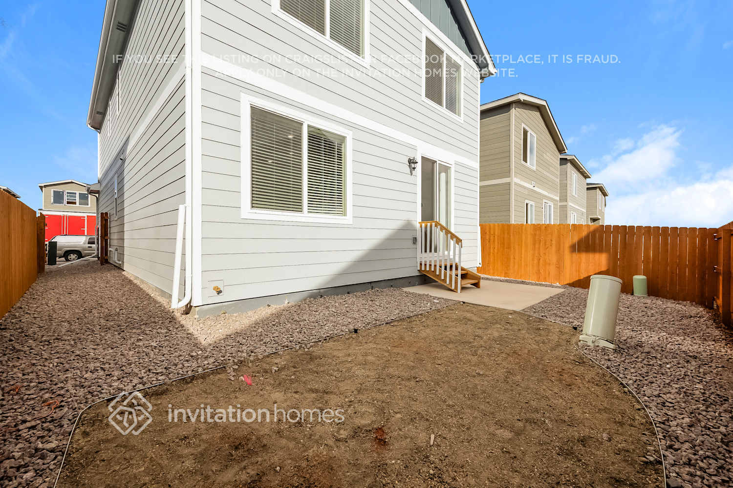 Building Photo - 13593 Arriba Dr