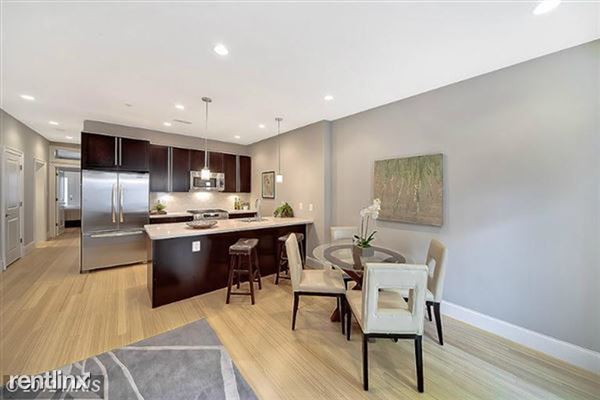 Building Photo - 2108 10th St NW