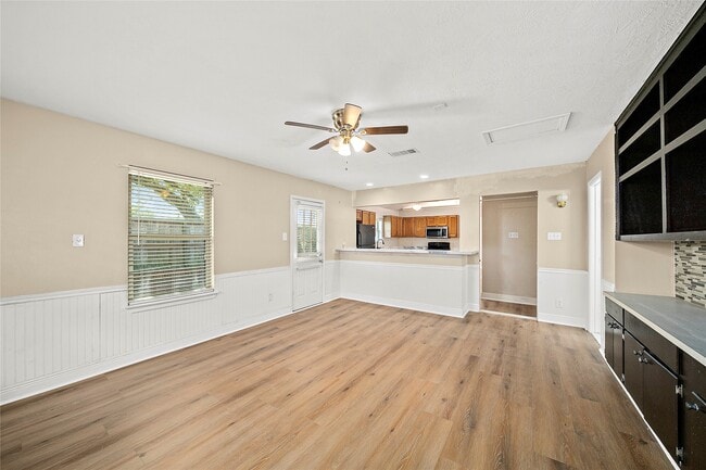 Building Photo - 2935 Auburn Dr