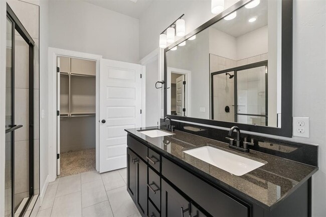 Building Photo - 19701 Brookville Dr