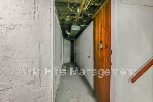 Building Photo - 331 Chittenden Ave