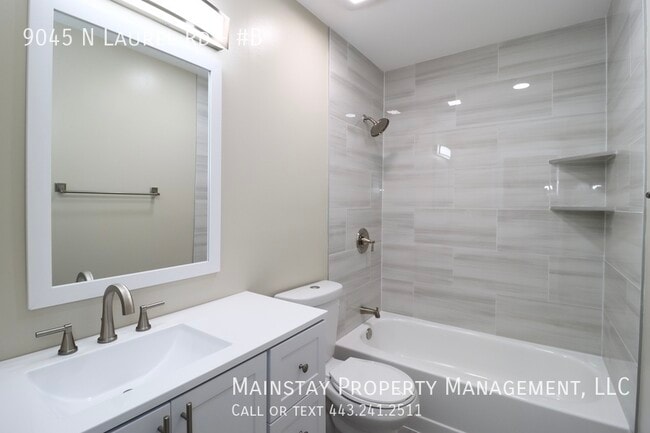 Building Photo - Updated 2 Bedroom Townhome in Whiskey Bottom!