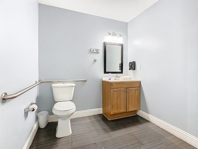 Building Photo - 44199 US-27