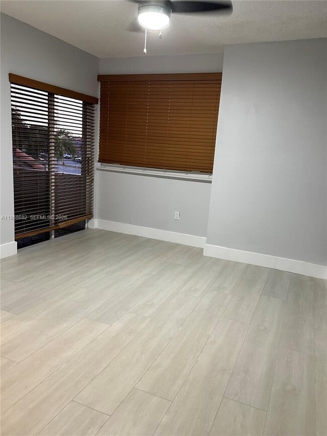 Building Photo - 12907 SW 64th Ln