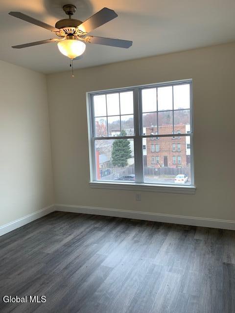 Building Photo - 12 White St