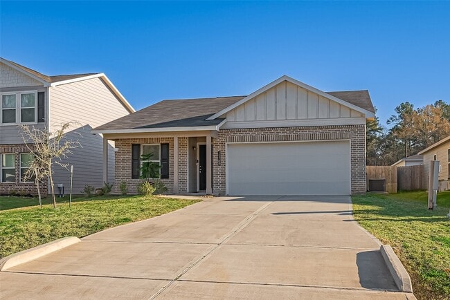 Building Photo - 15708 Del Norte Dr