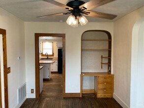 Building Photo - 2 Bed 1 Bath Single Family Home in Merrill