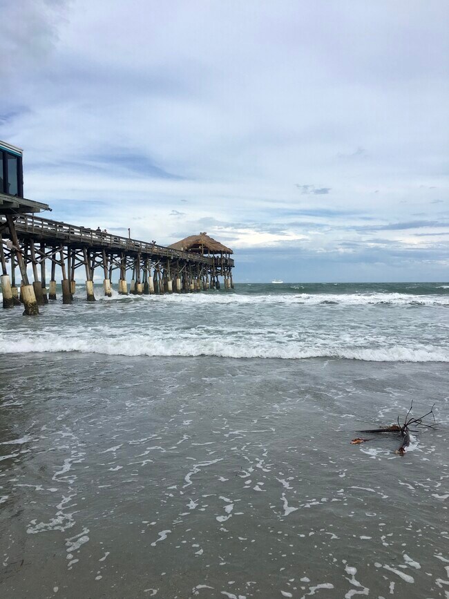 Building Photo - 299 E Central Blvd