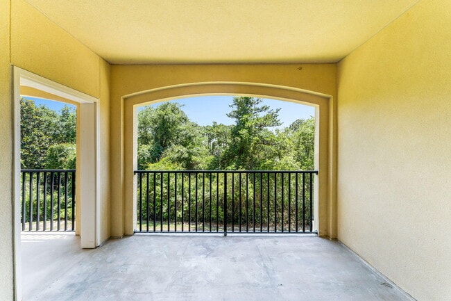 Building Photo - 1732 W County Hwy 30A