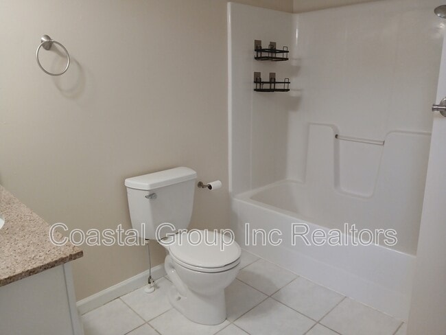 Building Photo - 8550 Tidewater Dr