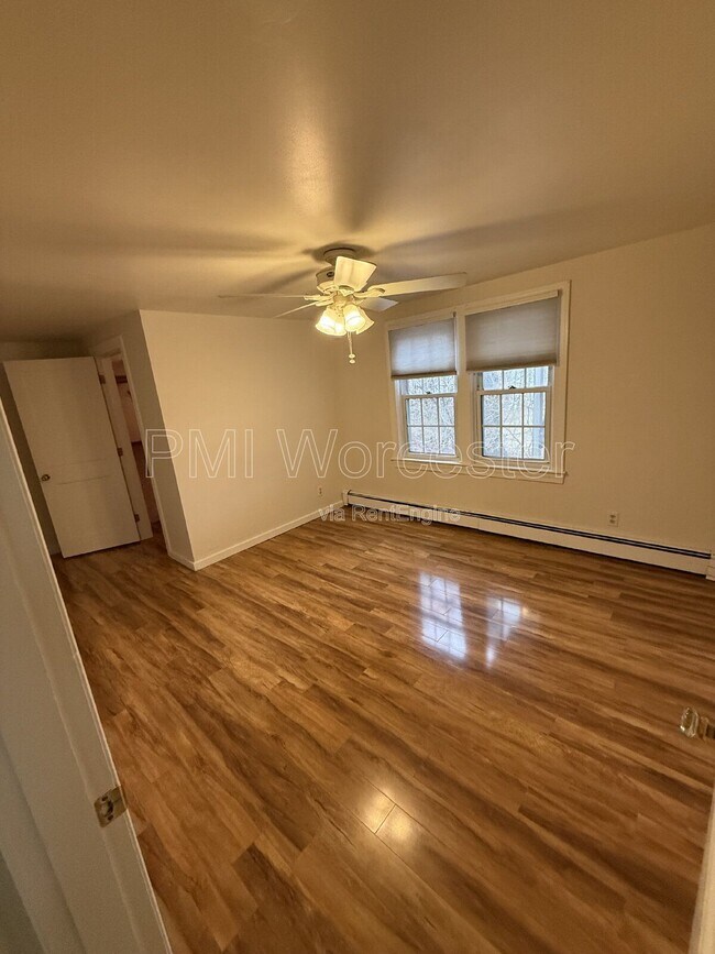 Building Photo - 26 Worthington Ave