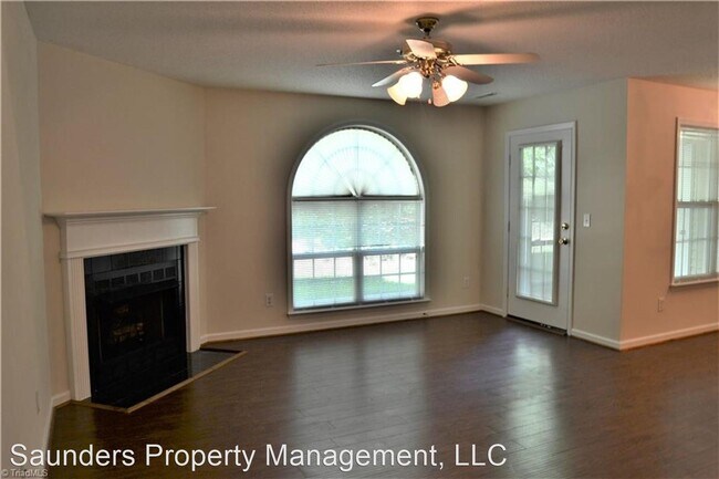 Building Photo - 2 br, 2 bath House - 112 Ivy Glen Ct