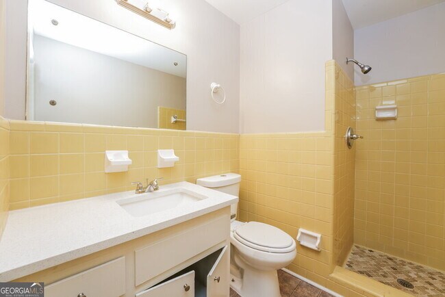 Building Photo - 3433 Comet Cir