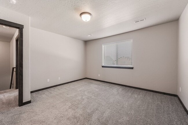 Building Photo - Brookshire Community 3 bed 2.5 bath