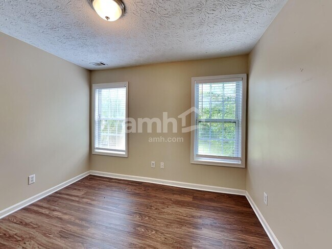 Building Photo - 2740 Avalon Meadows Ln