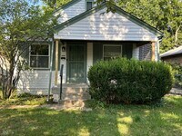 Building Photo - 1306 N Bosart Ave