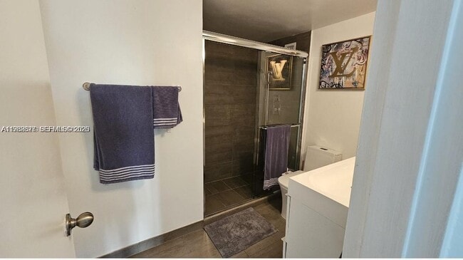 Building Photo - 1000 West Ave