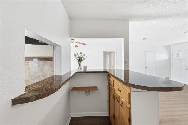 Building Photo - 808 Bridle Ave