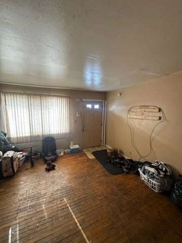 Building Photo - 622 W York Ave