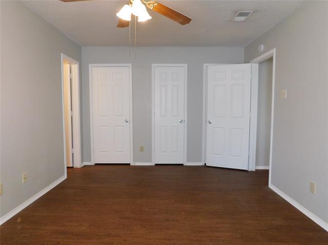 Building Photo - 2214 Bernard St