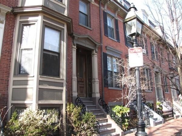 Building Photo - 149 Appleton St