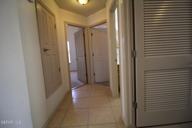 Building Photo - 14009 Robert Ituarte Dr