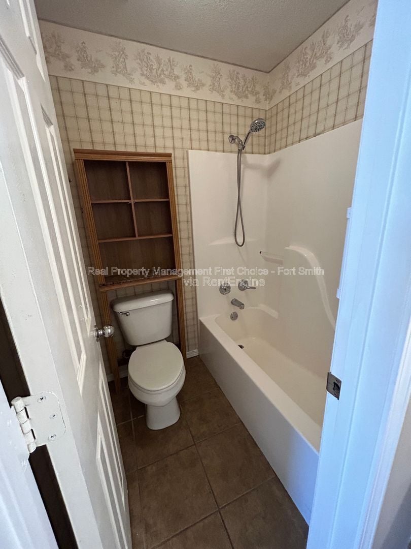 Building Photo - 775 Mt Harmony Rd