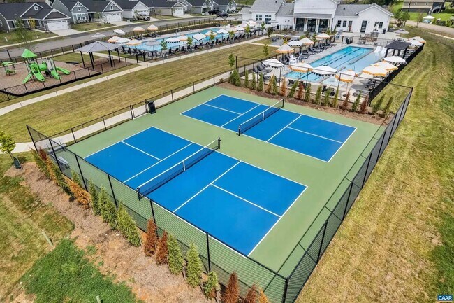 Building Photo - New Dog-Friendly Greene Co Townhome - Be The First To Live Here!