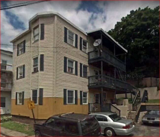 Building Photo - 7 Island Ave