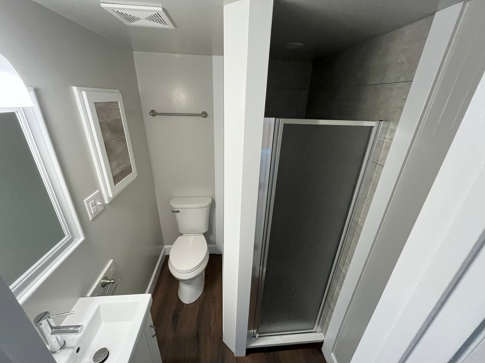 Building Photo - 809 S Elm St