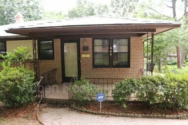 Building Photo - 949 Howard St