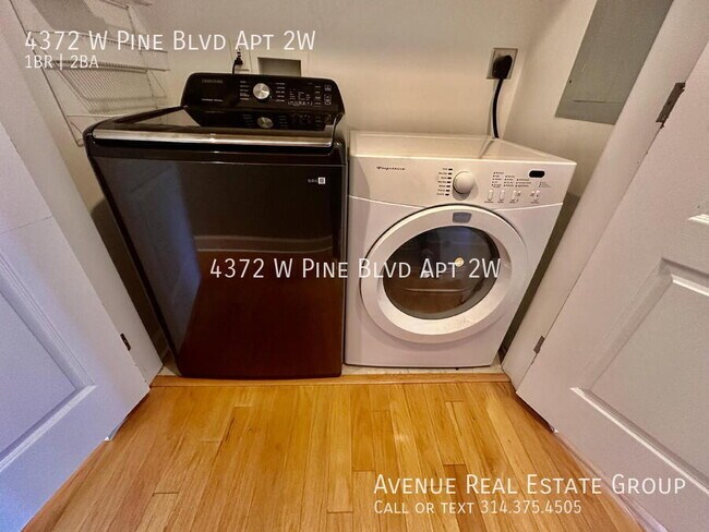 Building Photo - 4372 W Pine Blvd