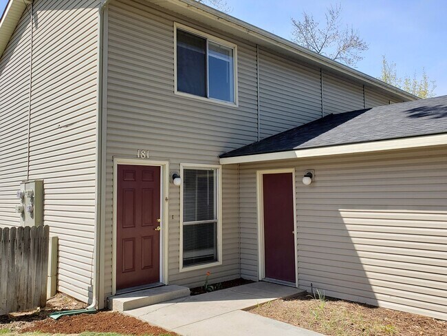 Building Photo - 100 W Colby Ln