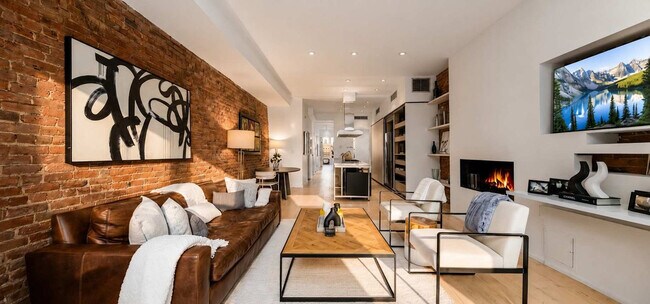 Building Photo - 354 Bowery-SI ID1035006P