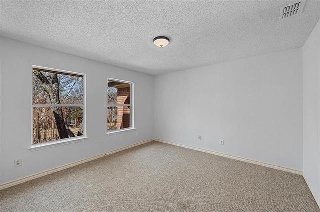 Building Photo - 1080 Winding Creek W Dr