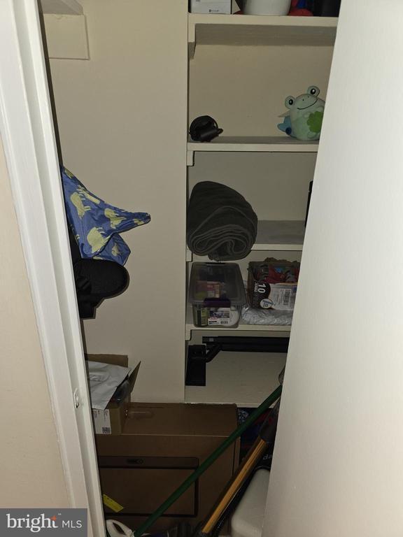 Building Photo - 2101 Chestnut St