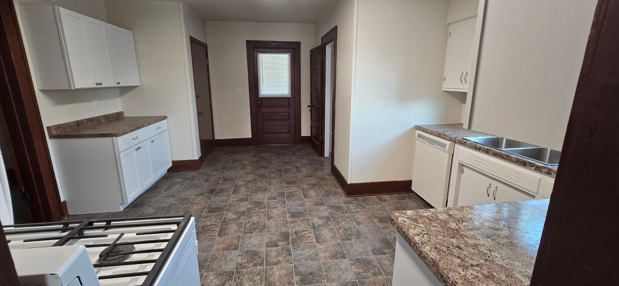 Building Photo - 2494 240th St