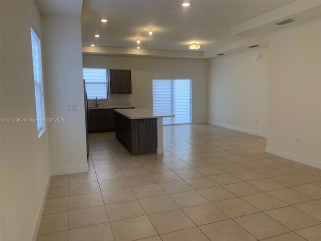 Building Photo - 10443 NW 82nd St