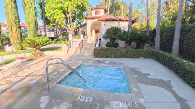 Building Photo - 415 E Bougainvillea Ln