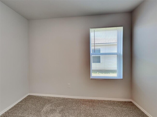 Building Photo - 11728 Krew Wy