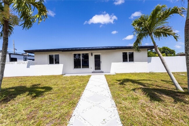 Building Photo - 3001 SW 35th Ave