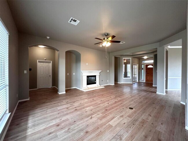 Building Photo - 2609 Pumpkin Ridge Ct