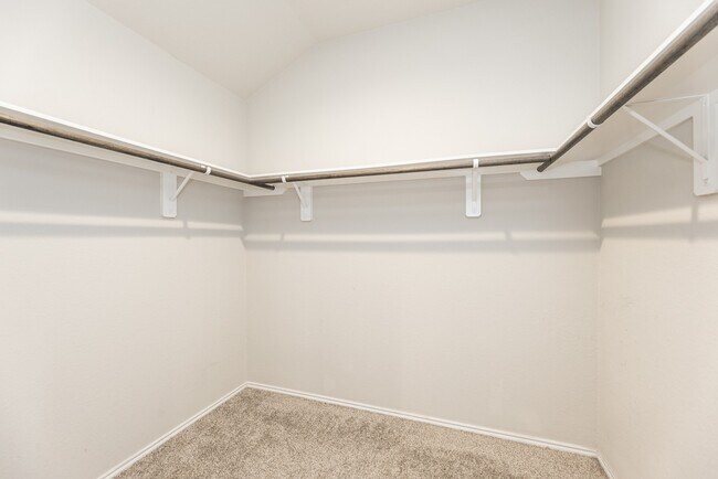 Building Photo - 22730 Busalla Trail