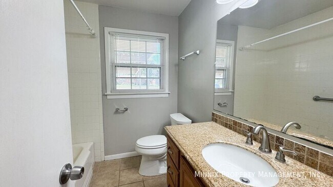 Building Photo - 4817 45th St