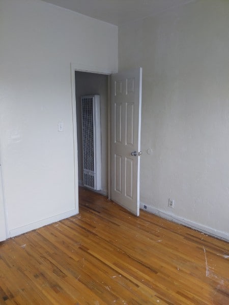 Bedroom - 2102 W 48th St