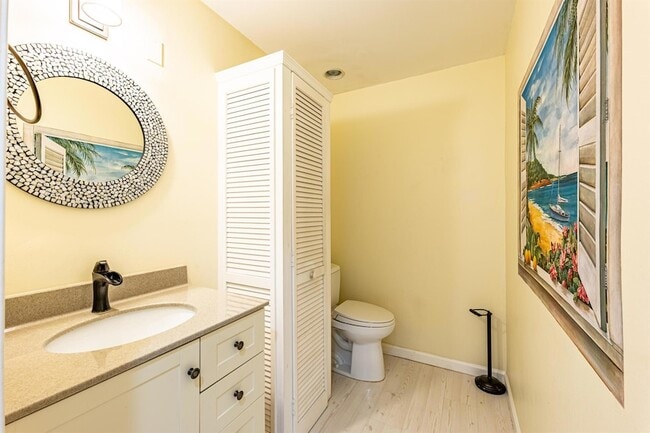 Building Photo - 2936 Florida Blvd