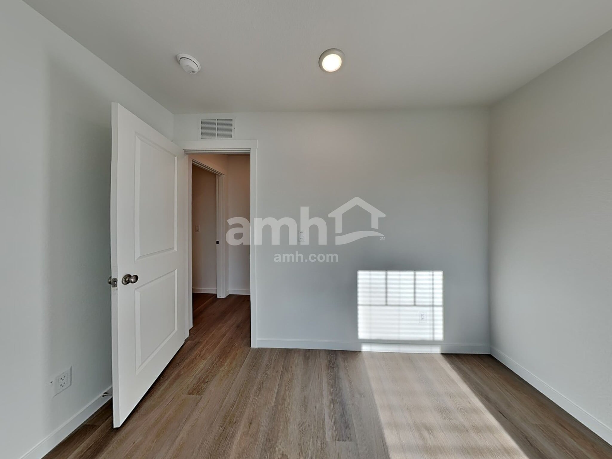 Building Photo - 23621 E 2nd Pl