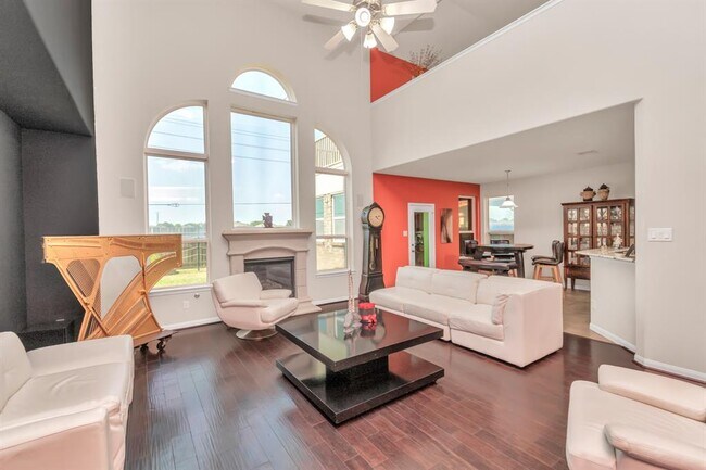 Building Photo - 6915 Moreleigh Branch Dr